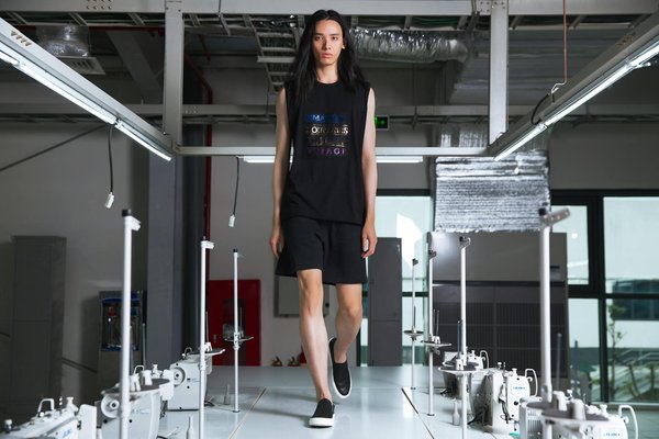 Unearth Top British Brands for Tailored Chic Women's Fashion